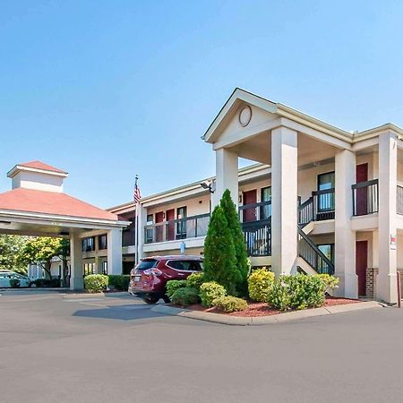 Econo Lodge Inn & Suites Murfreesboro Εξωτερικό φωτογραφία