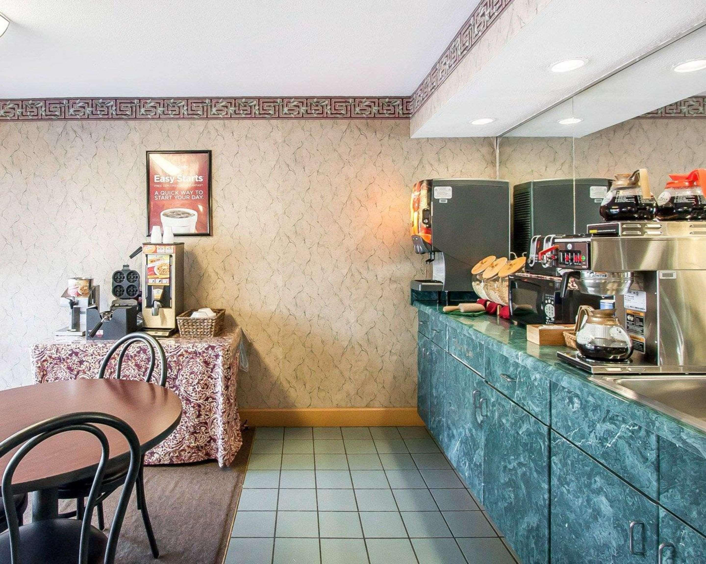 Econo Lodge Inn & Suites Murfreesboro Εξωτερικό φωτογραφία