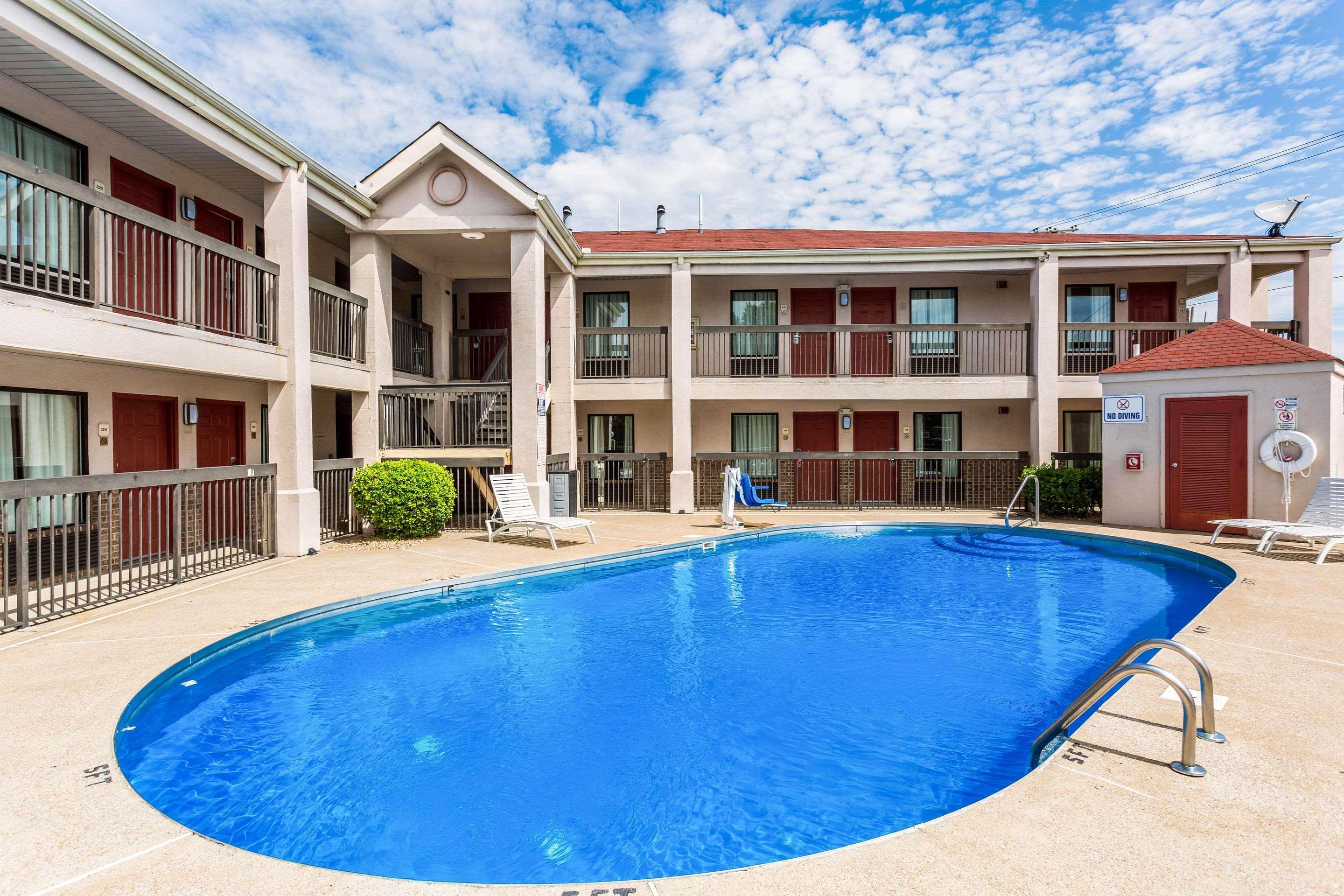 Econo Lodge Inn & Suites Murfreesboro Εξωτερικό φωτογραφία