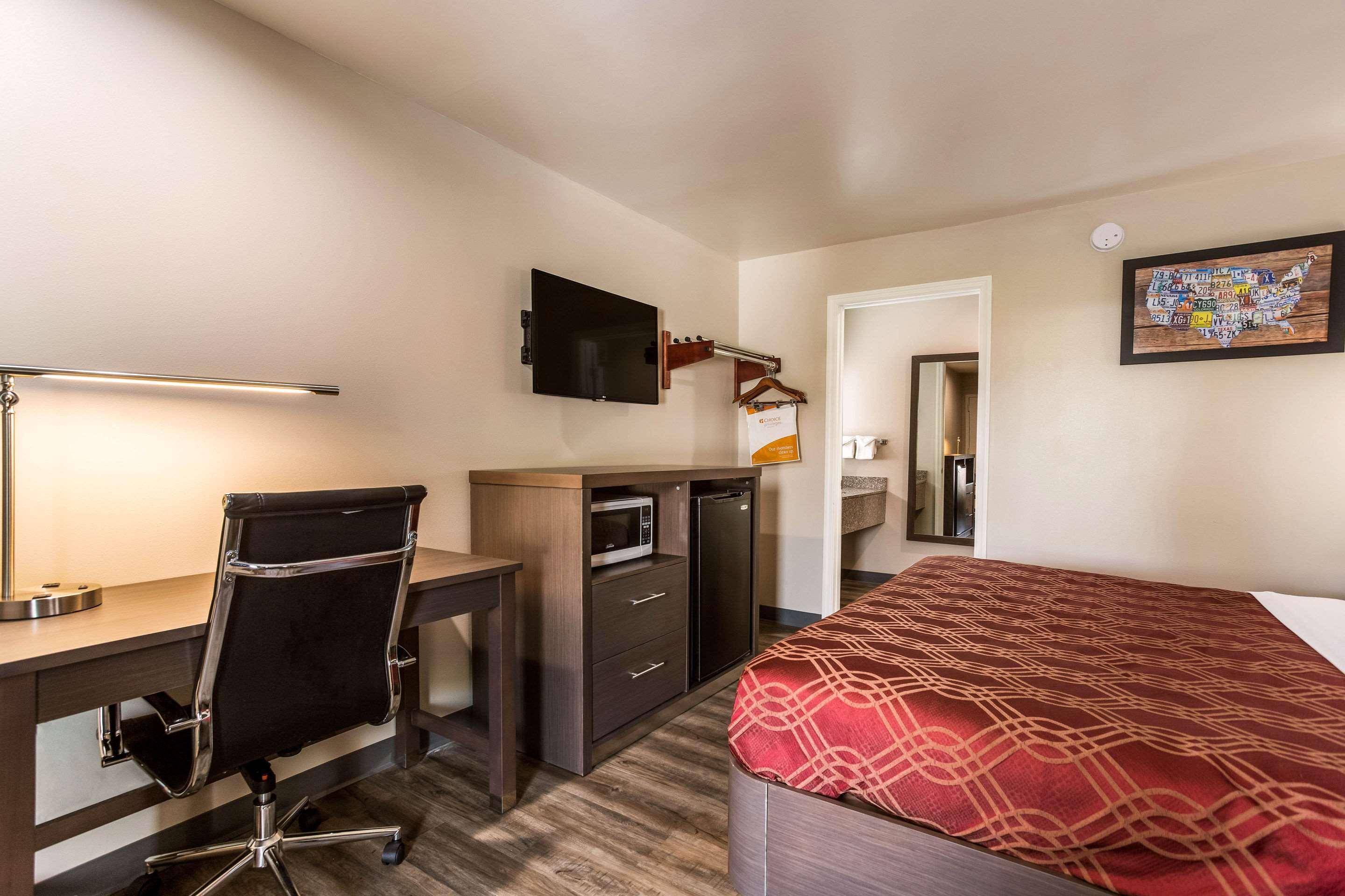 Econo Lodge Inn & Suites Murfreesboro Εξωτερικό φωτογραφία
