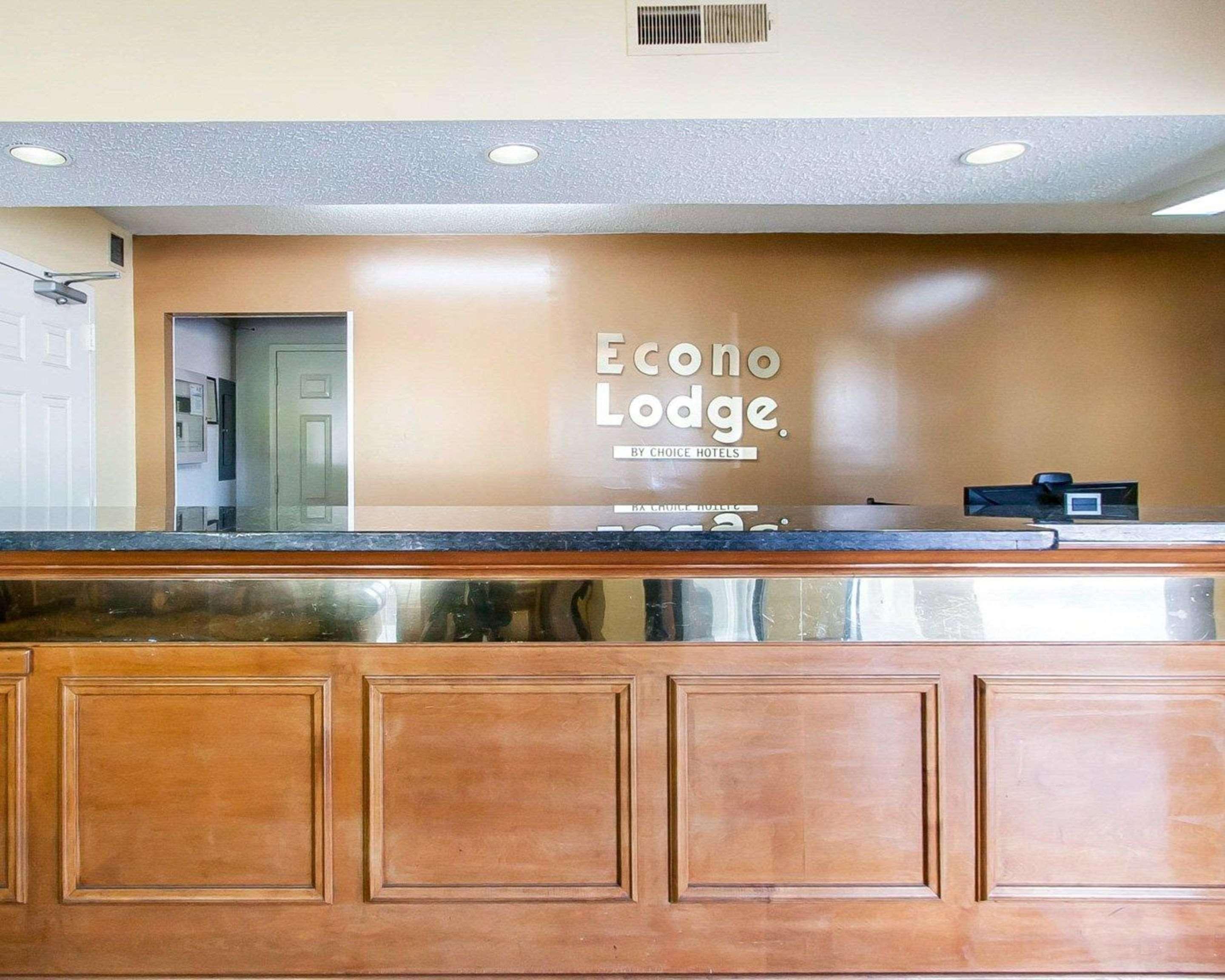 Econo Lodge Inn & Suites Murfreesboro Εξωτερικό φωτογραφία