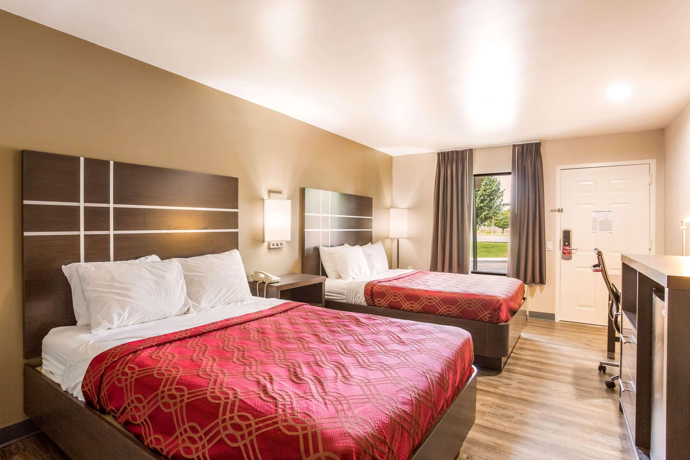 Econo Lodge Inn & Suites Murfreesboro Εξωτερικό φωτογραφία