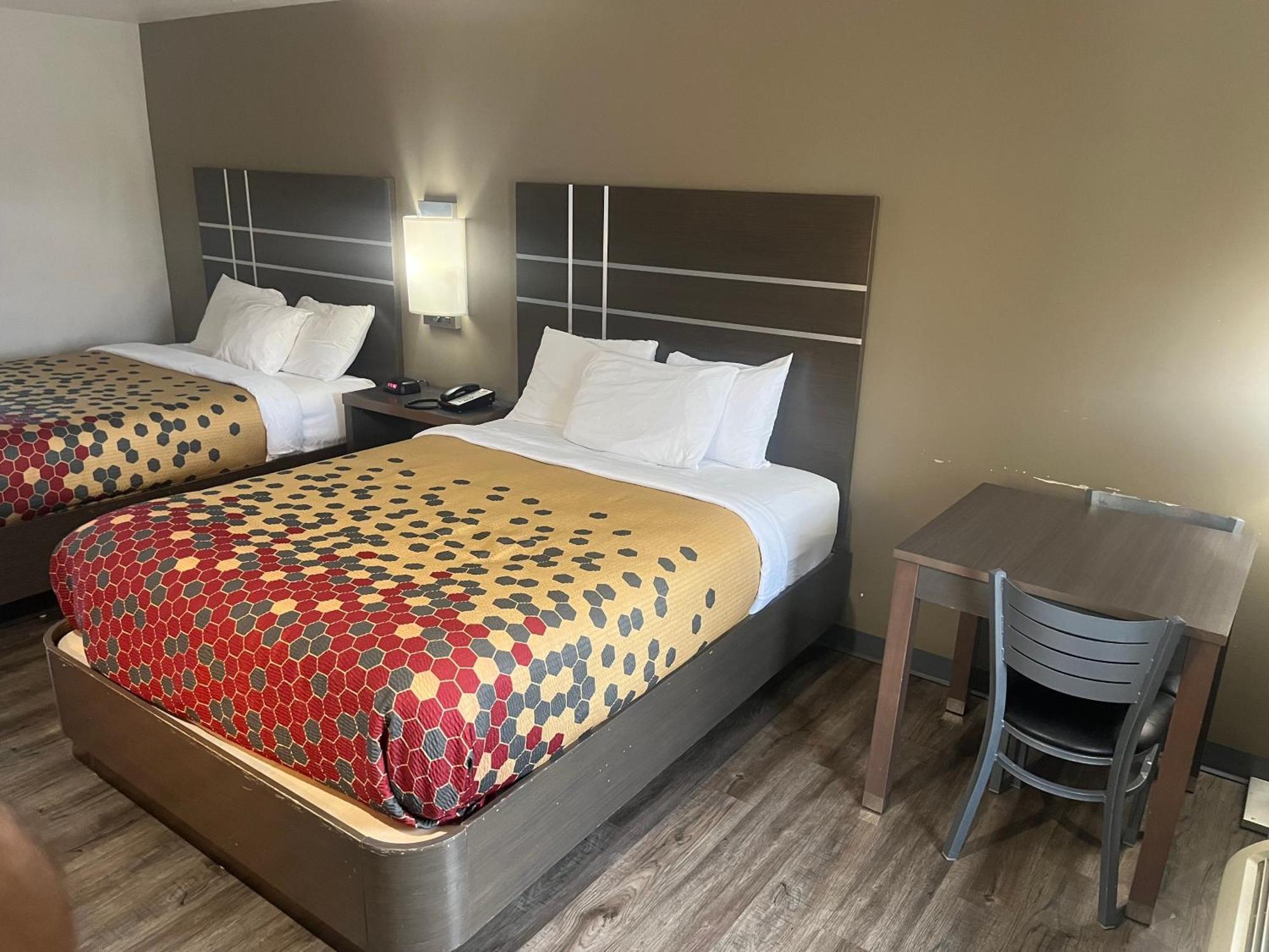 Econo Lodge Inn & Suites Murfreesboro Εξωτερικό φωτογραφία