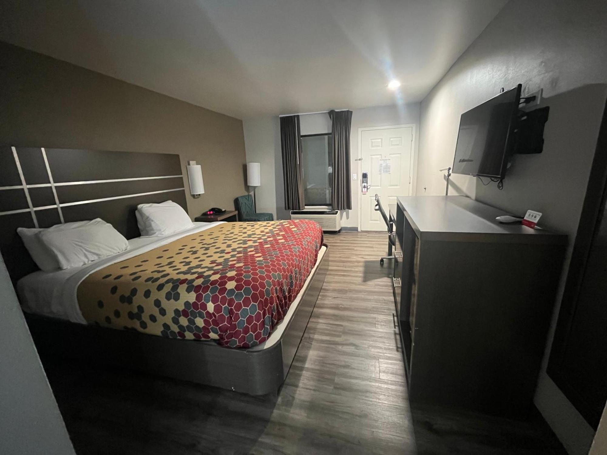 Econo Lodge Inn & Suites Murfreesboro Εξωτερικό φωτογραφία