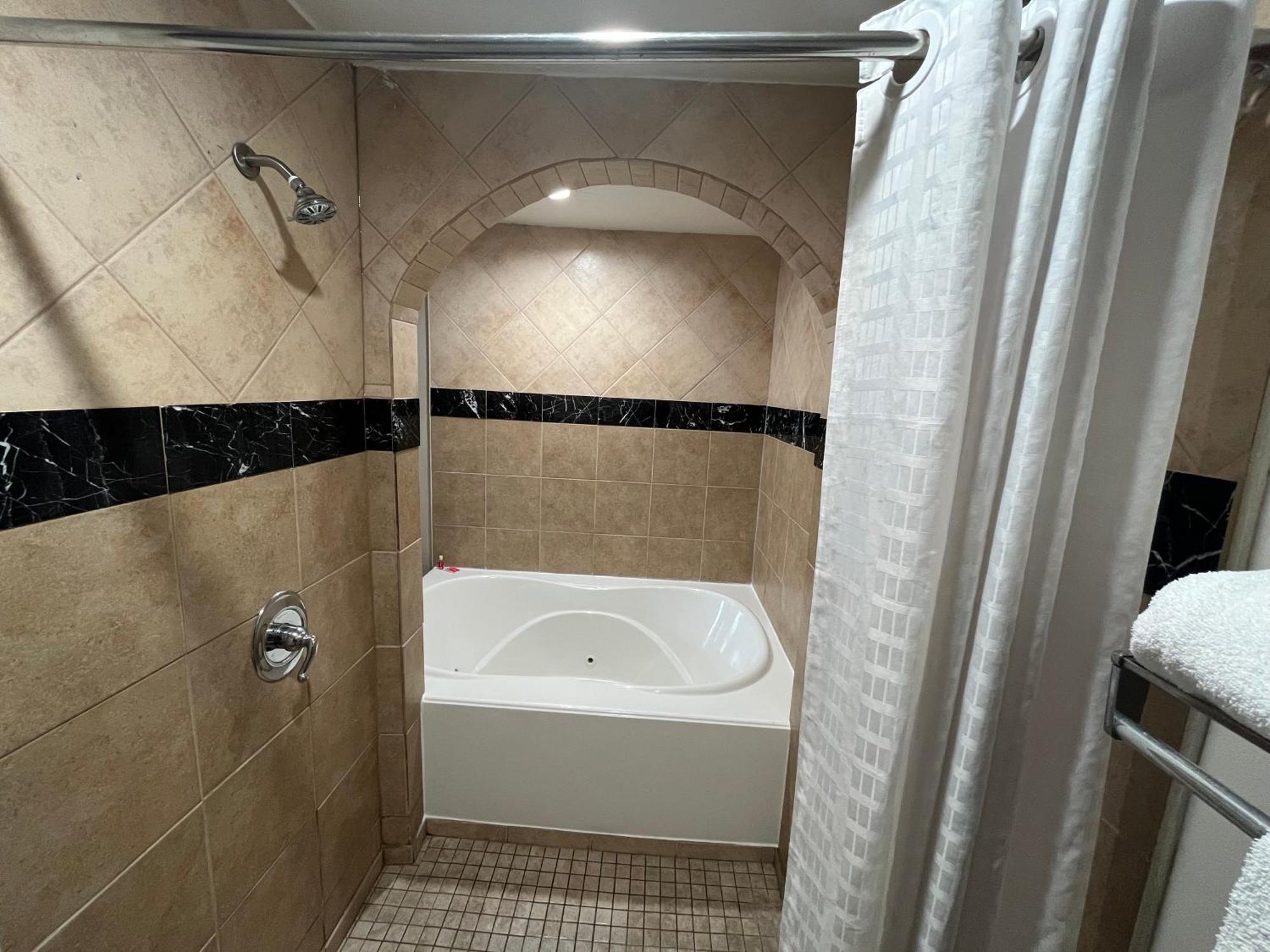 Econo Lodge Inn & Suites Murfreesboro Εξωτερικό φωτογραφία